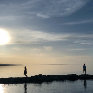 初中少女巨乳凸起图片
