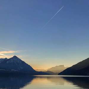 初中少女巨乳凸起图片
